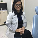 https://hermina.s3.ap-southeast-1.amazonaws.com/production/uploads/doctor/avatar/898/thumb_drg_isti.jpg